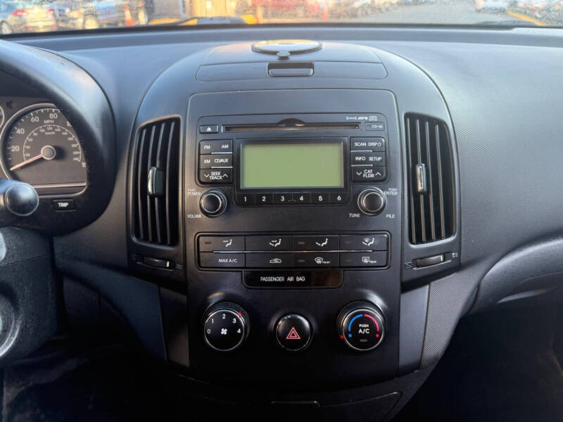 2011 Hyundai Elantra Touring GLS