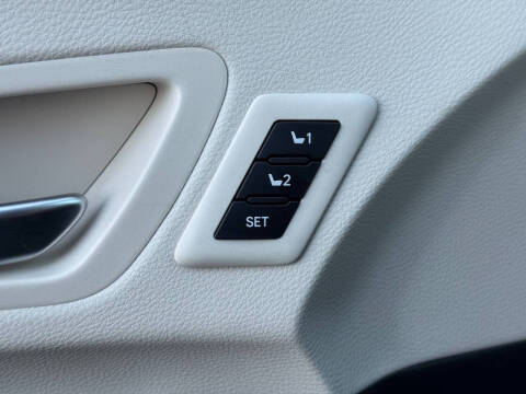 2024 Toyota Sienna Platinum 7-Passenger
