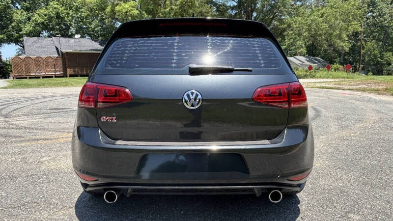 2017 Volkswagen Golf GTI SE