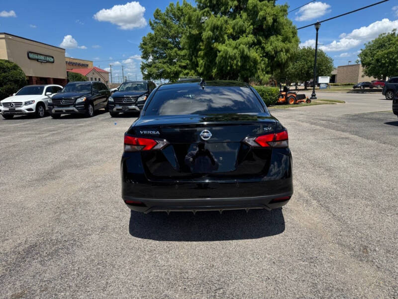 2021 Nissan Versa SV
