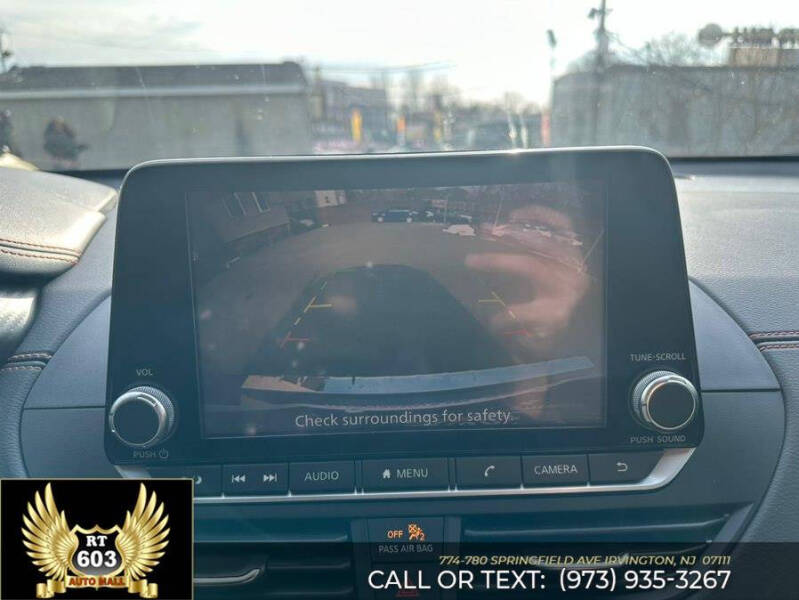 2022 Nissan Altima 2.5 SR