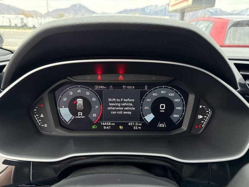 2022 Audi Q3 quattro S line Premium 45 TFSI