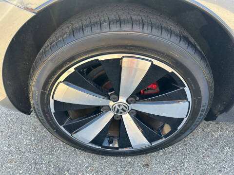 2012 Volkswagen Beetle Turbo