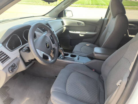 2011 Chevrolet Traverse LS