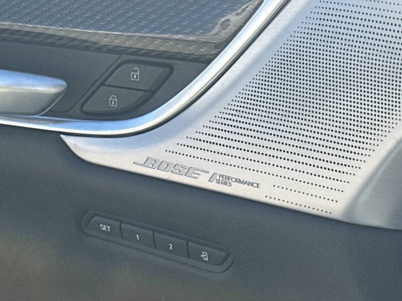 2024 Cadillac XT5 Sport