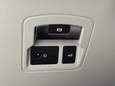 2018 Land Rover Range Rover Velar P380 R-Dynamic SE