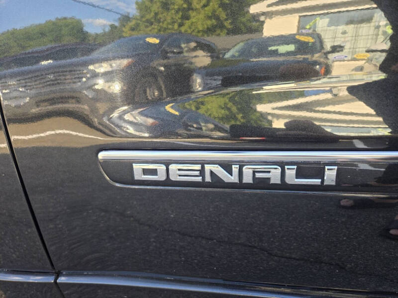 2014 GMC Acadia Denali