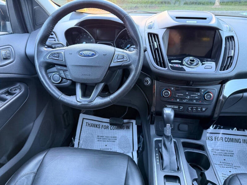 2017 Ford Escape Titanium