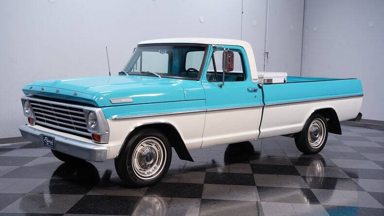 1967 Ford F-100