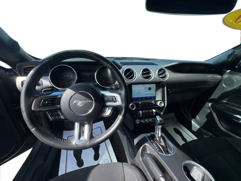2020 Ford Mustang