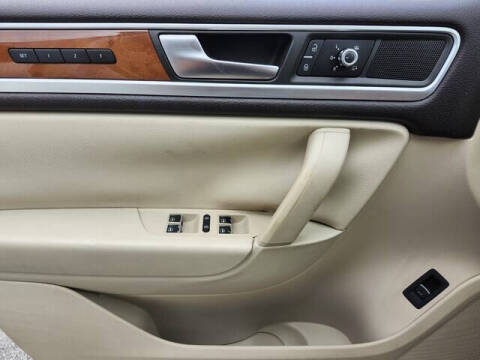 2012 Volkswagen Touareg