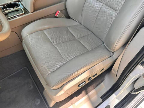 2014 Lincoln Navigator