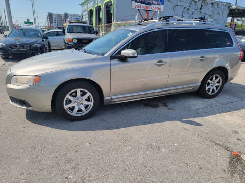 2010 Volvo V70 for sale at INTERNATIONAL AUTO BROKERS INC in Hollywood FL