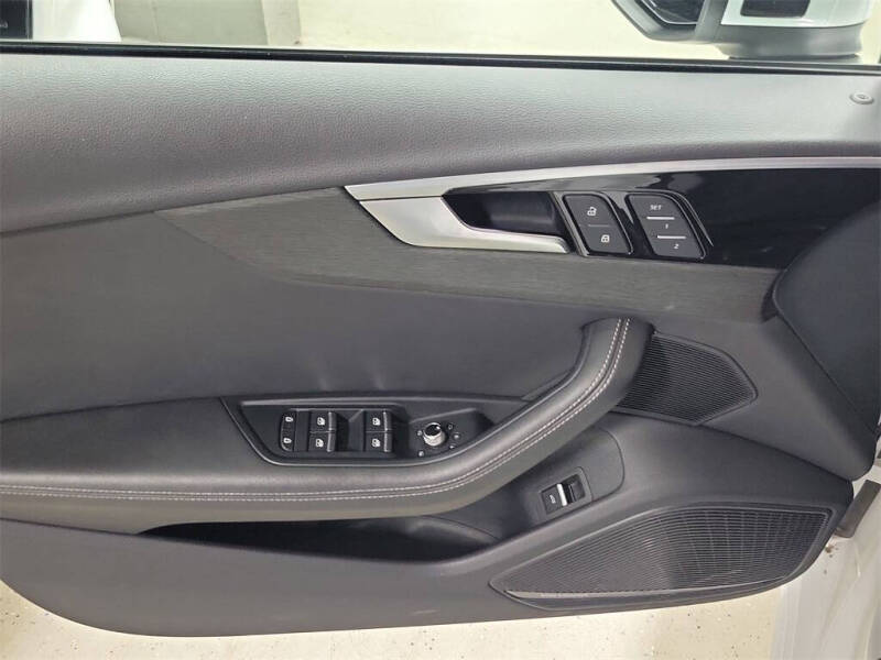 2023 Audi A4 quattro S line Prem Plus 45 TFSI