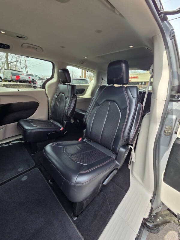 2018 Chrysler Pacifica Touring L