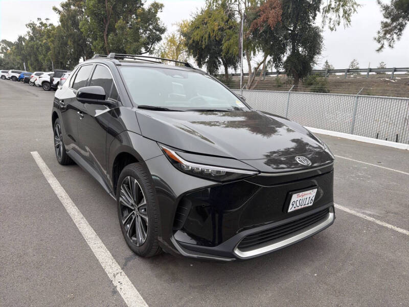 2025 Toyota bZ4X Limited