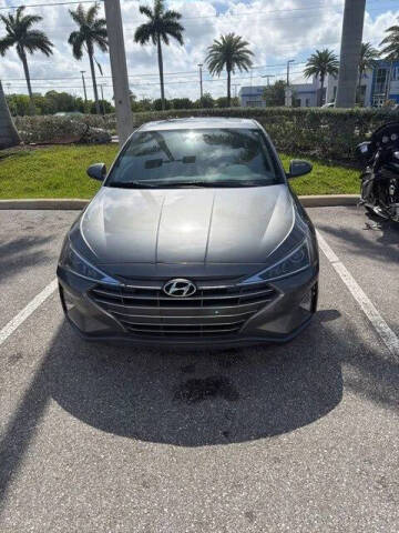 2020 Hyundai Elantra