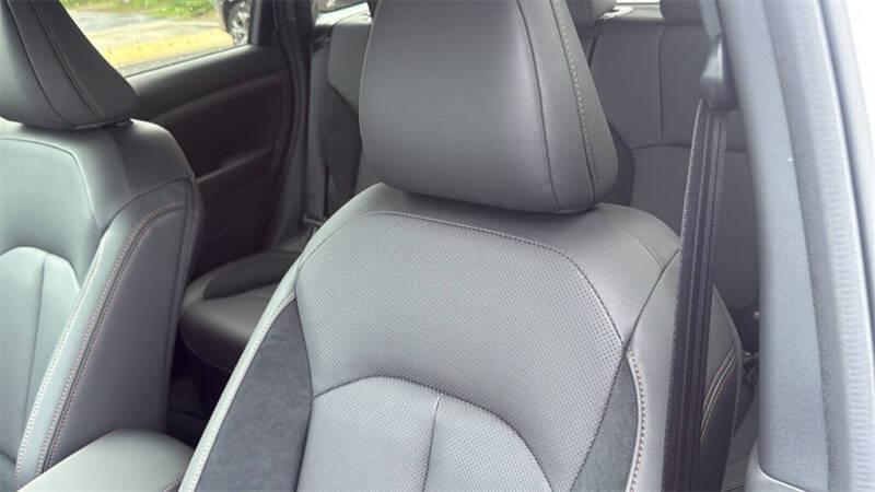 2025 Subaru Forester Touring Hybrid