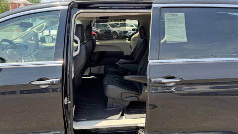2018 Chrysler Pacifica Touring L