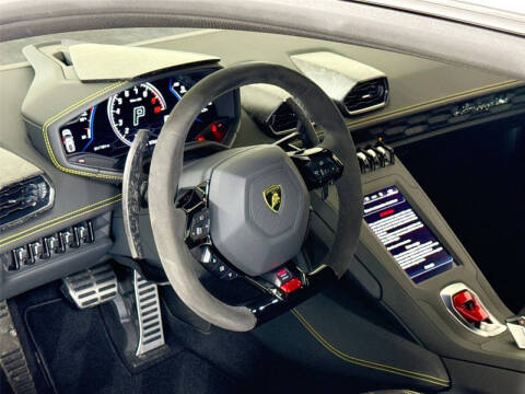 2022 Lamborghini Huracan EVO
