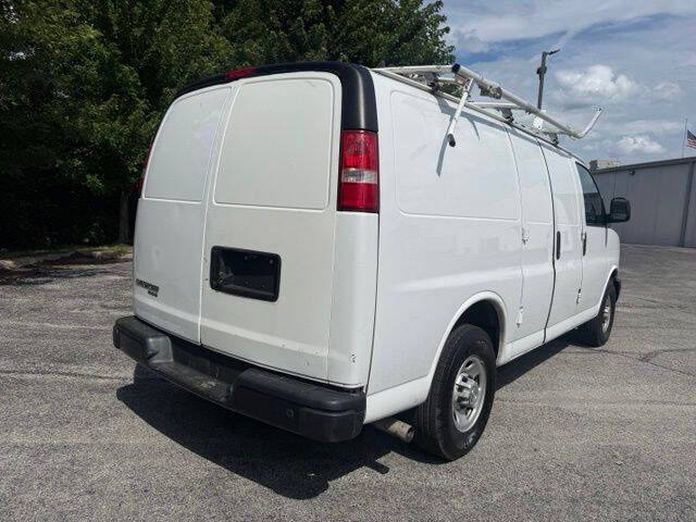 2023 Chevrolet Express 2500
