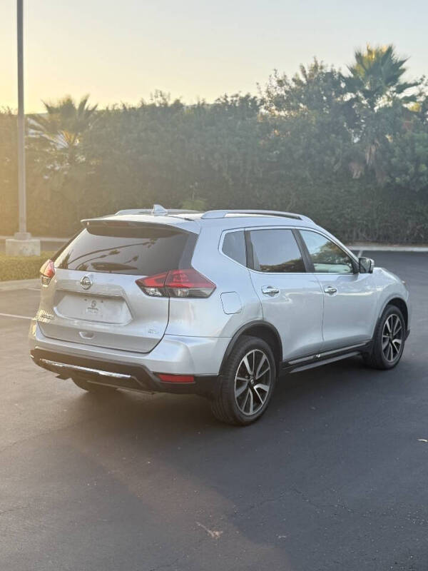 2018 Nissan Rogue SL