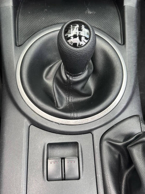 2013 Mazda MX-5 Miata Sport