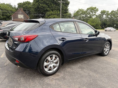2016 Mazda MAZDA3 i Sport