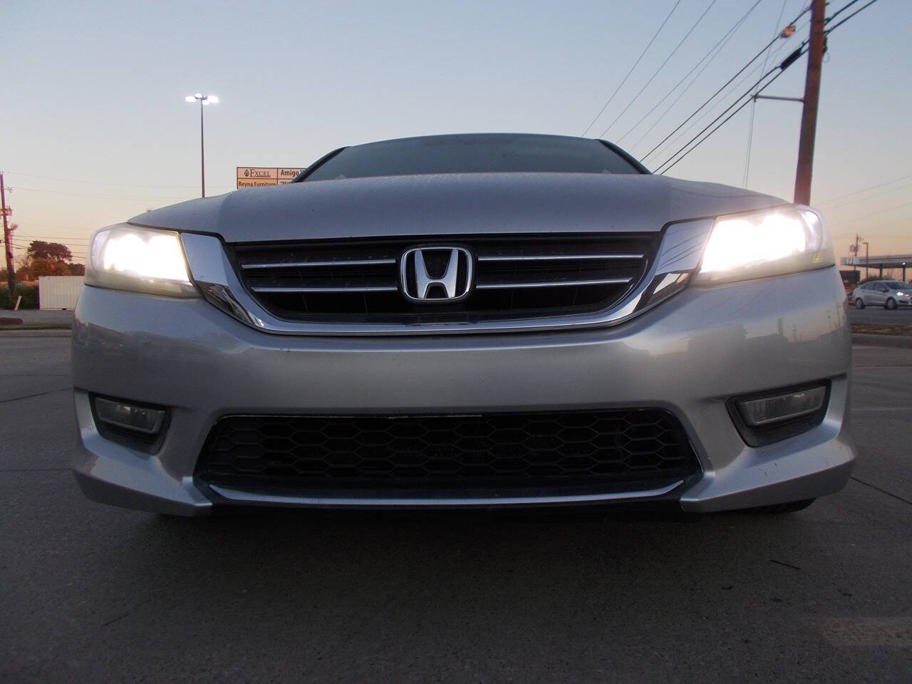 2013 Honda Accord for sale at Chachan Auto Sales in Dallas, TX