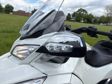 2014 Can-Am Spyder RT-S SE6