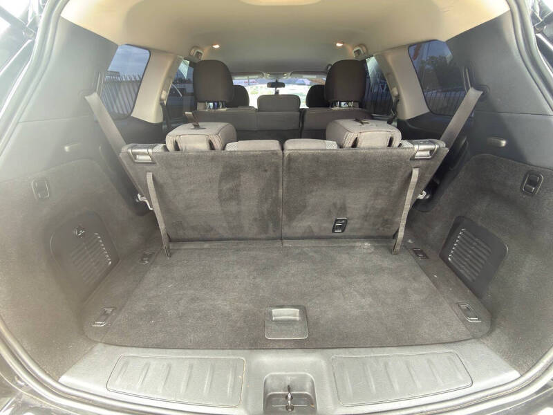 2019 Nissan Pathfinder SV