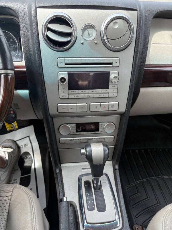 2009 Lincoln MKZ