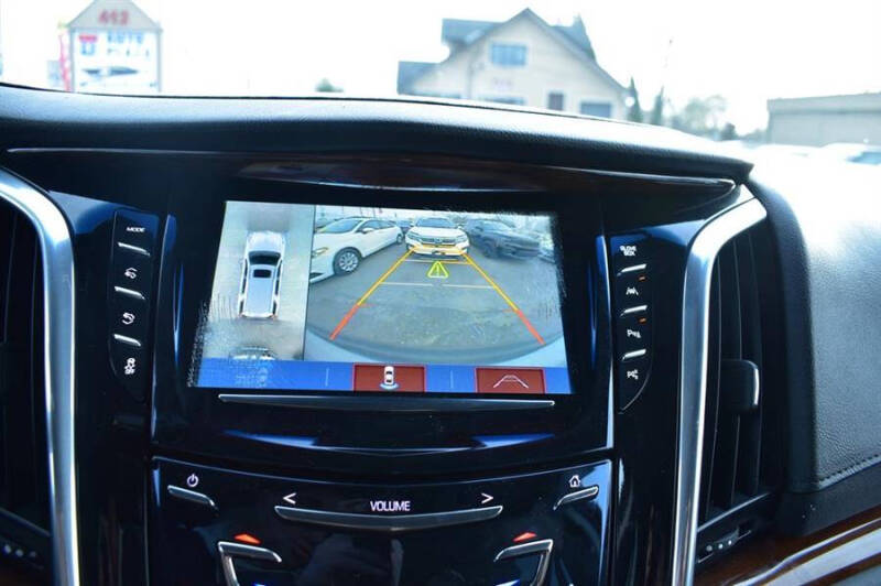 2018 Cadillac Escalade ESV Luxury