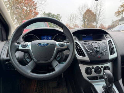 2012 Ford Focus SE
