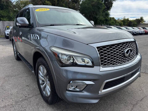 2015 Infiniti QX80