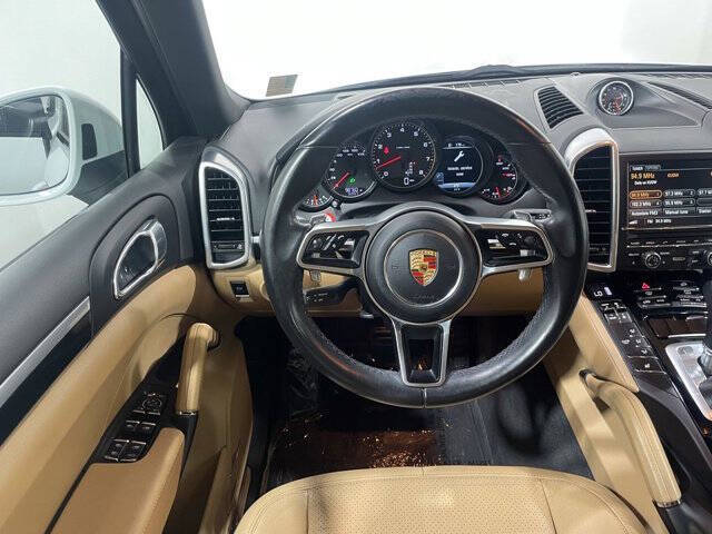 2016 Porsche Cayenne