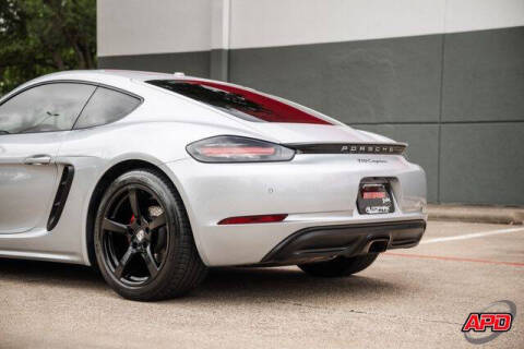 2017 Porsche 718 Cayman