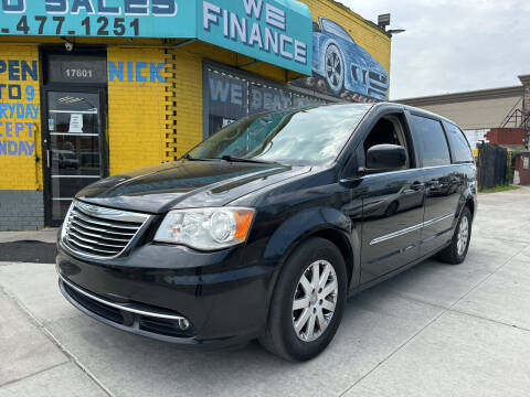 2013 Chrysler Town and Country for sale at Dollar Daze Auto Sales Inc in Detroit MI