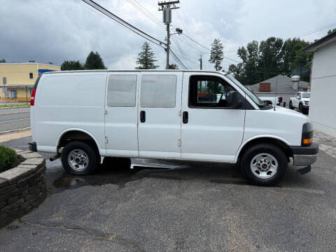 2020 GMC Savana 2500