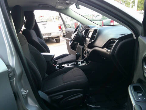 2019 Jeep Cherokee Latitude