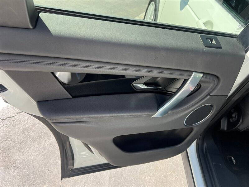 2020 Land Rover Discovery Sport P250 Standard