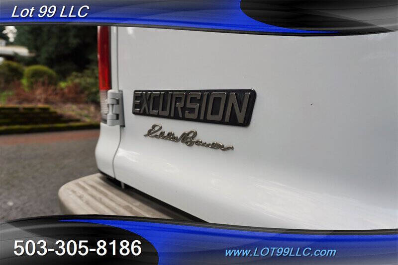 2004 Ford Excursion Eddie Bauer