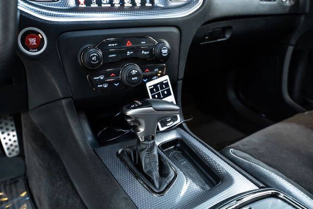 2015 Dodge Charger SRT Hellcat