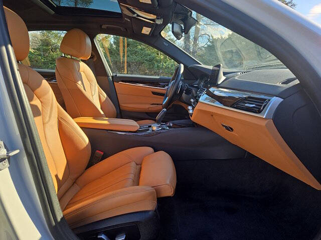 2019 BMW 5 Series 530i xDrive