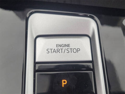 2025 Volkswagen Atlas SE