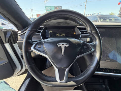 2015 Tesla Model S 85D