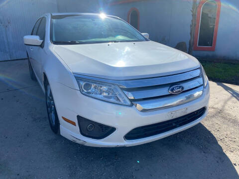 2012 Ford Fusion for sale at Dixie Auto Sales in Houston TX