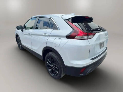 2024 Mitsubishi Eclipse Cross LE