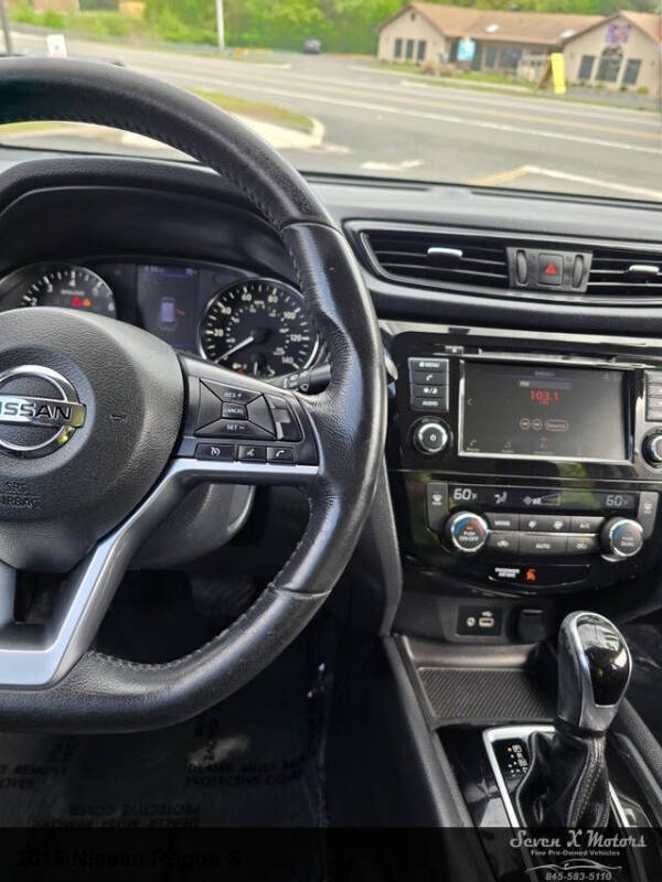 2018 Nissan Rogue S