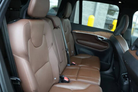 2023 Volvo XC90 B6 Plus Bright Theme 7P